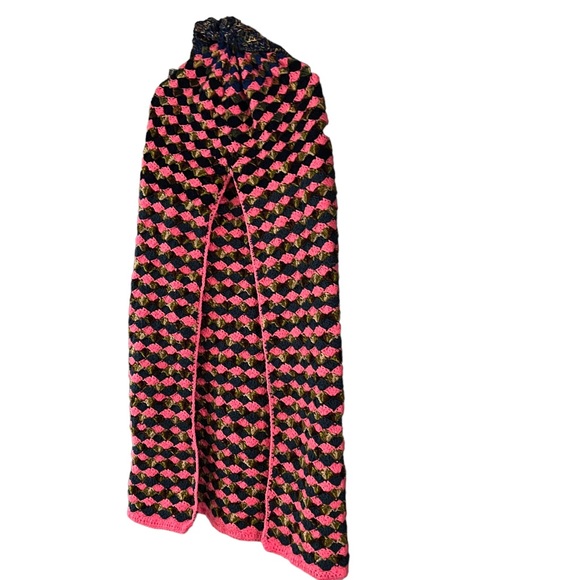 Fun Handknit Crocheted Mermaid Tail Afghan Blanket Adult Size - Picture 10 of 11